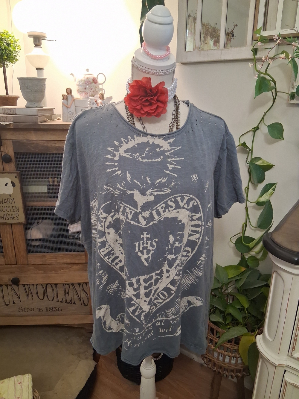 Magnolia Pearl Washed Blue Graphic Short Sleeve Tee